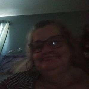 Meet your Posher, Phyllis